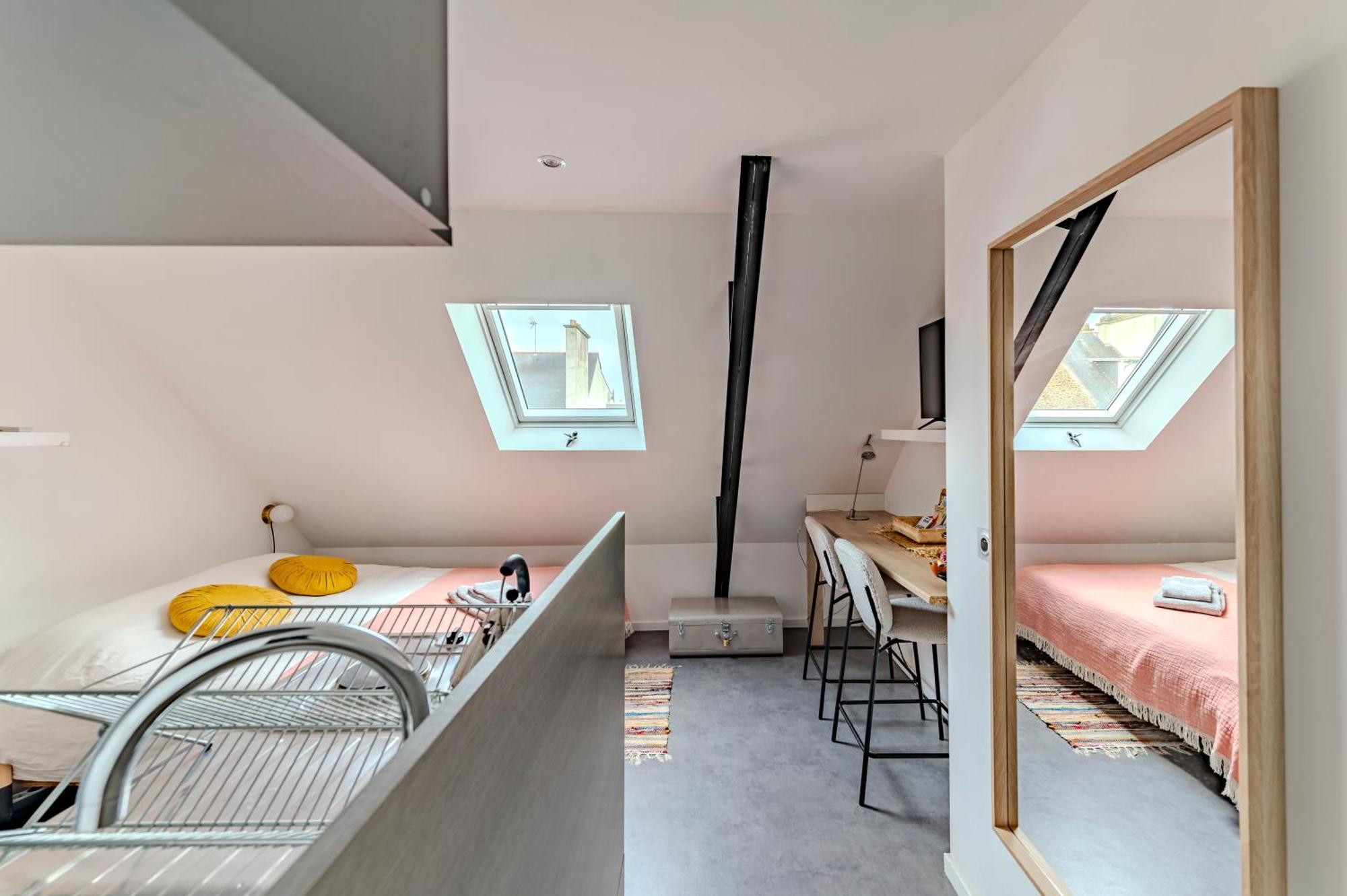 Charmant Studio A Deux Pas De La Gare - Le Nichoir Рен Екстериор снимка
